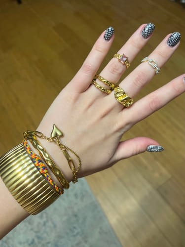 Customer photo review of Rugged 18k Gold Nugget Ring