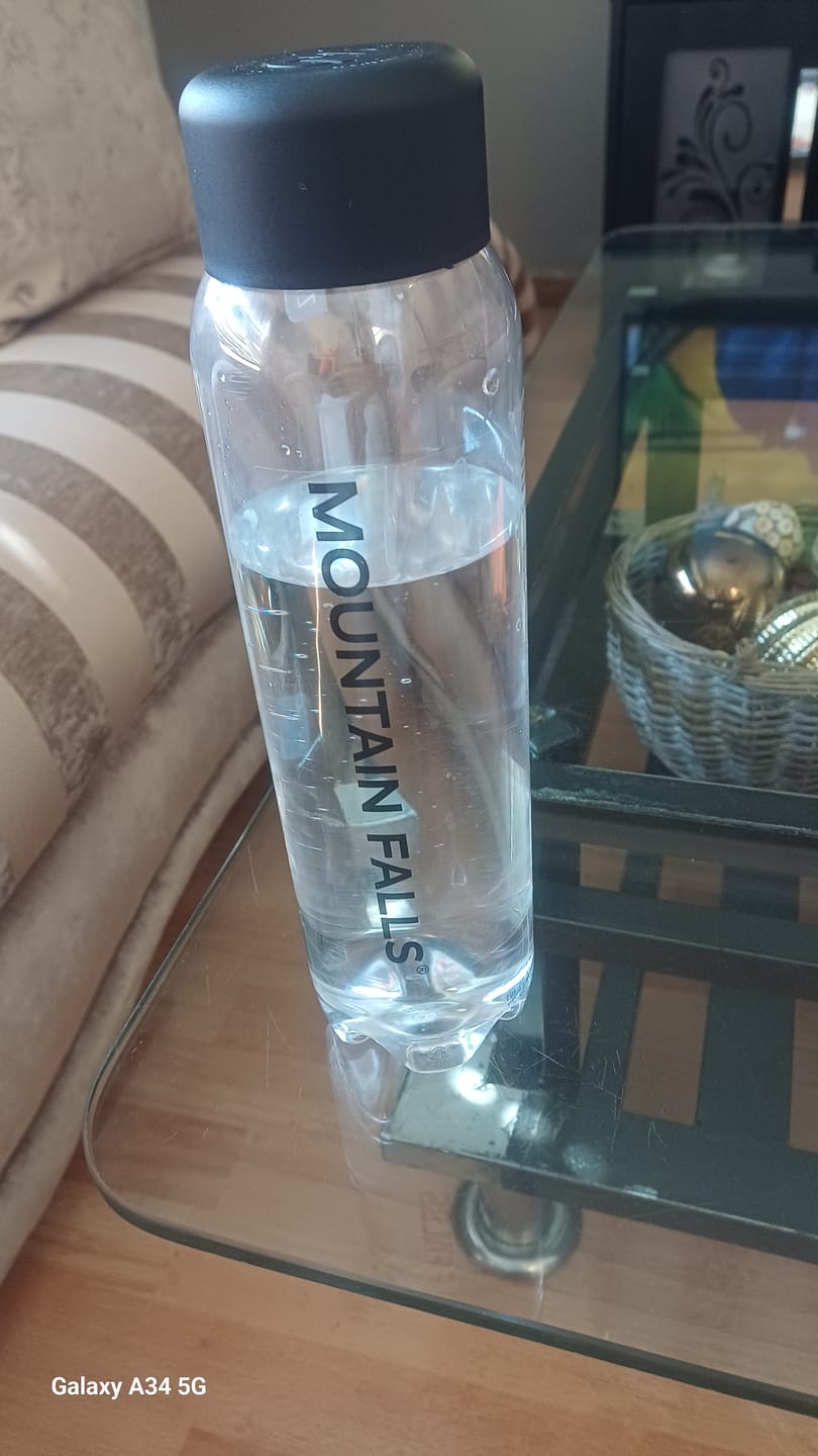 Customer photo review of 1L Still Mineral Water - Pack of 12