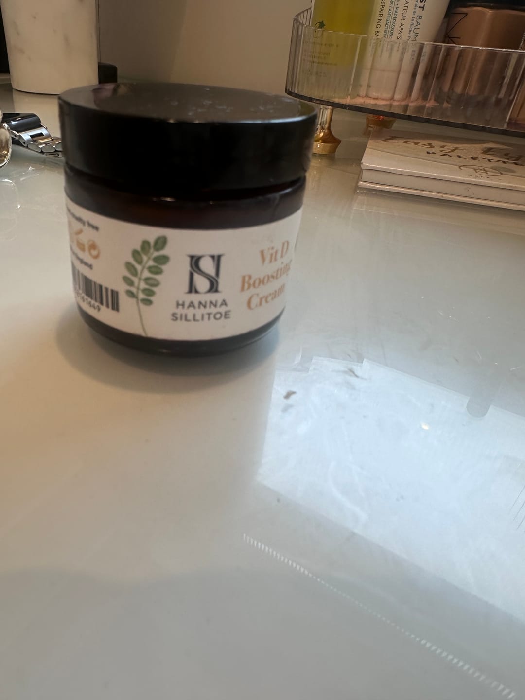 Customer photo review of Vitamin D Face Cream