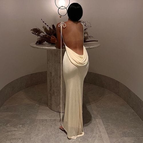 Customer photo review of GlamourDress - rückenfreies Maxi Kleid