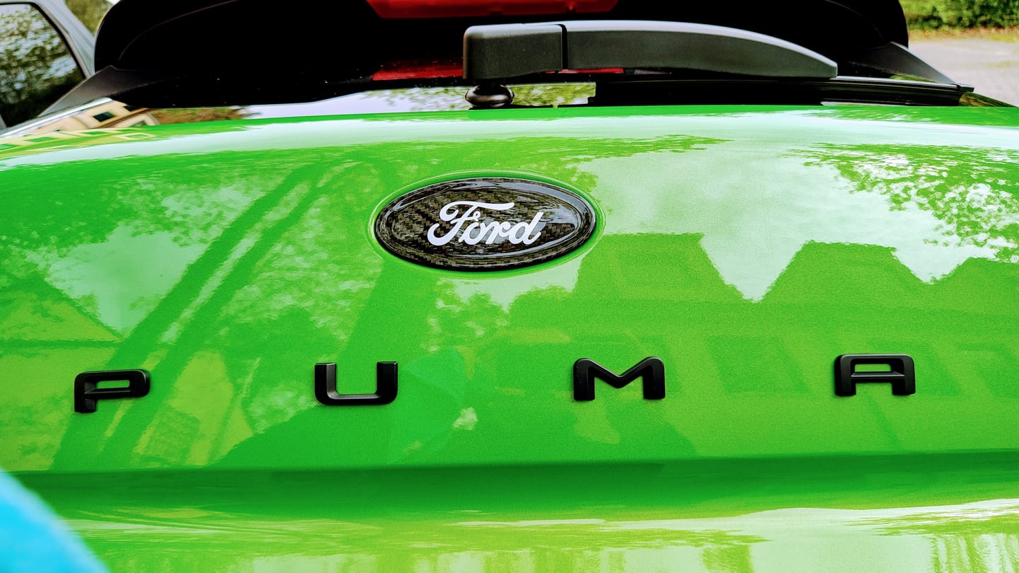 Customer photo review of Ford Carbon Emblem