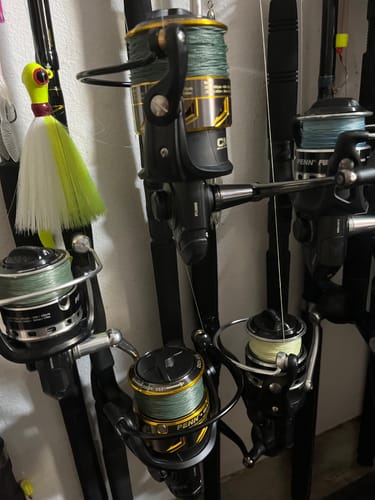 Customer photo review of Buy 1 PENN Battle III with 7' MH 3-Piece Rod Combo - 6000703MHTRVL Get 1 FREE