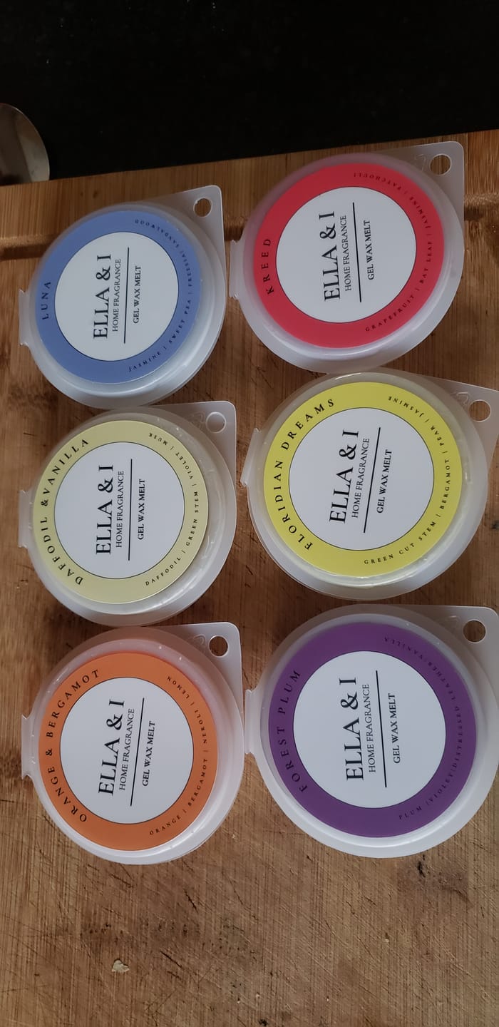 Customer photo review of Luna Gel Melt
