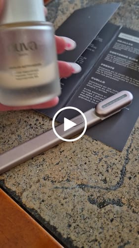 Customer video review of Varita Infinite Glow & Serum Activador