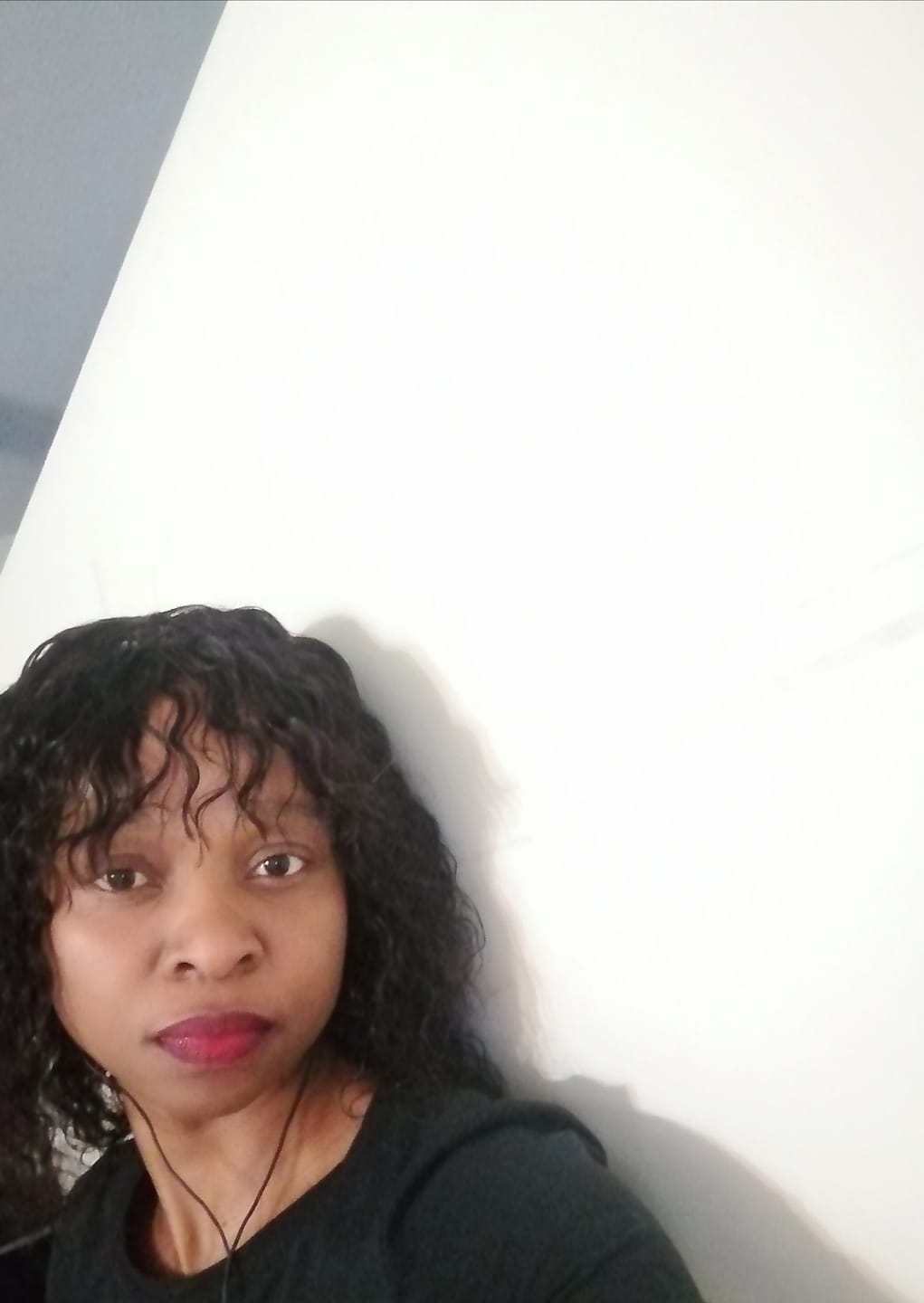 Customer photo review of Brandy Water Wave Fringe 10"
