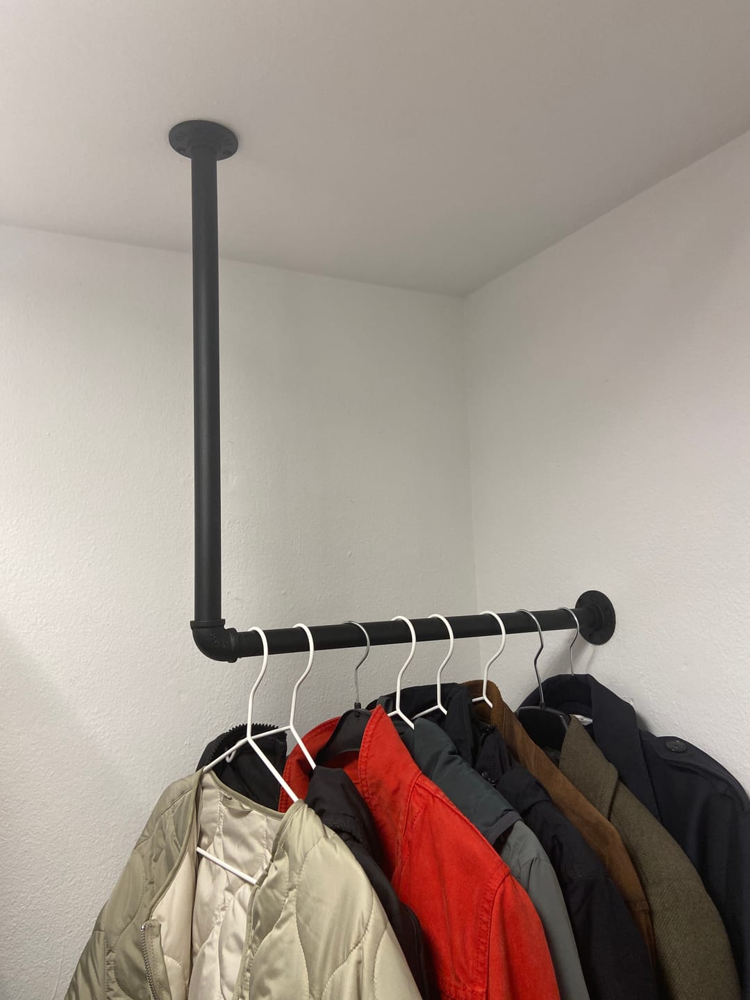 Customer photo review of Kleiderstange JACK