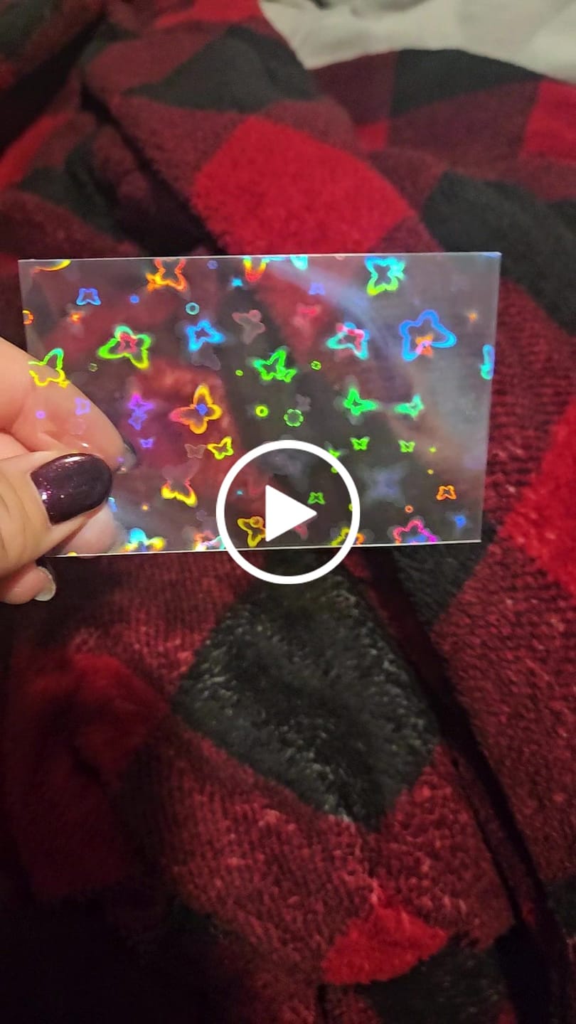 Customer video review of PREMIUM HOLOGRAPHIC PHOTOCARD SLEEVES - BUTTERFLY VERSION