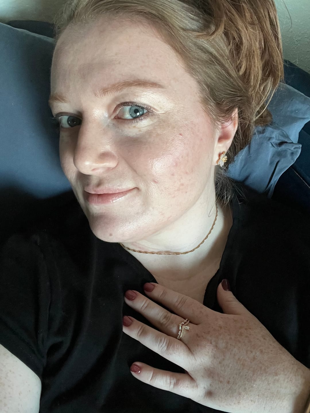 Customer photo review of Mila Twist Gold Chain Necklace