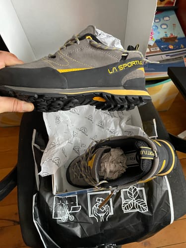 Customer photo review of Zapatilla Aproximación Hombre Boulder X