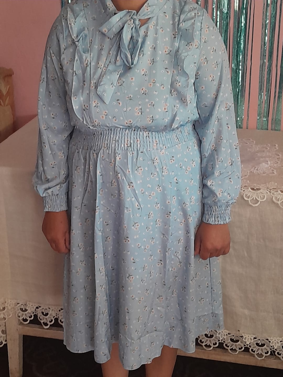 Customer photo review of Rochie Silvy albastra cu imprimeu floral si decolteu accesorizat cu nod