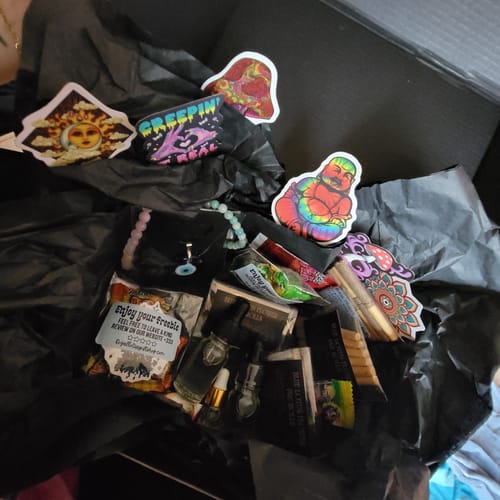 Customer photo review of Mystery Clawz (TIKTOK LIVE PACKAGING)
