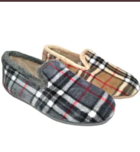 Customer photo review of Zapatilla de casa a cuadros de Vulca-Bicha