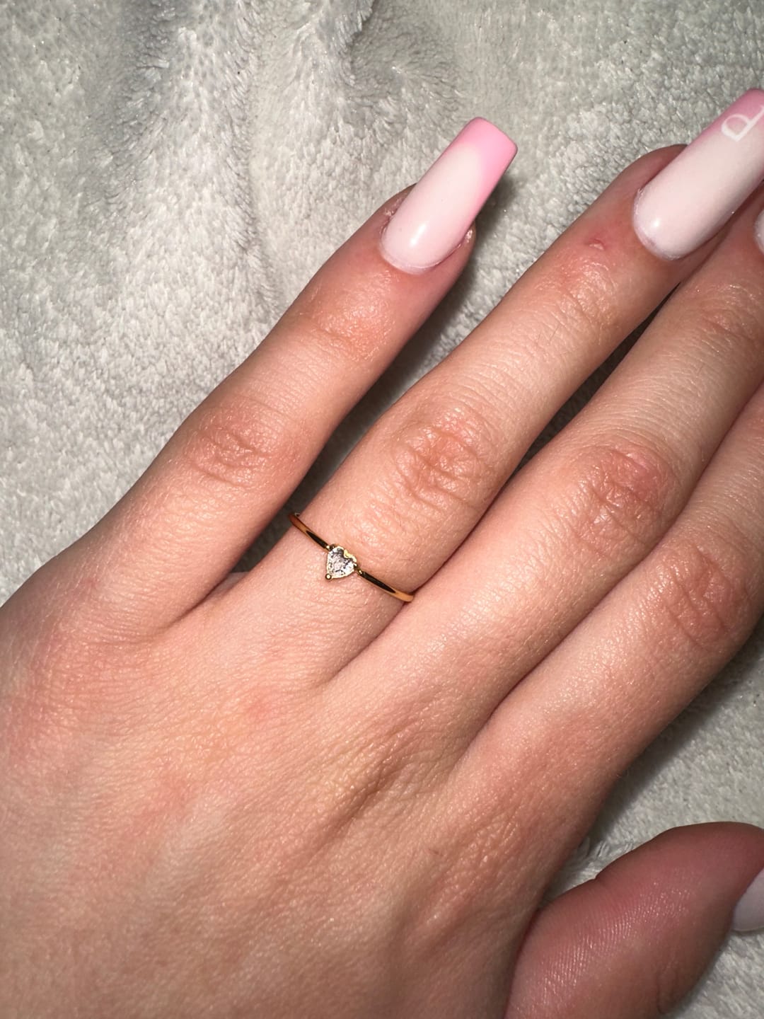 Customer photo review of Cute Heart Ring | 18K vergoldet