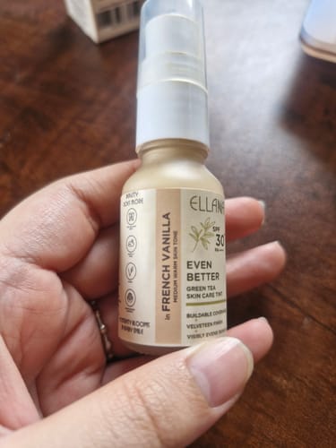 Customer photo review of Even Better Skin Care Tint SPF 30+ PA+++