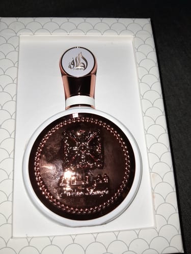 Customer photo review of Fakhar For Women by Lattafa Eau De Parfum Spray 3.4 oz
