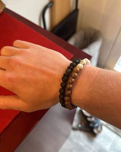 Customer photo review of Zedernholz Armband