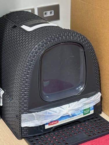 Customer photo review of Cat Litter Box