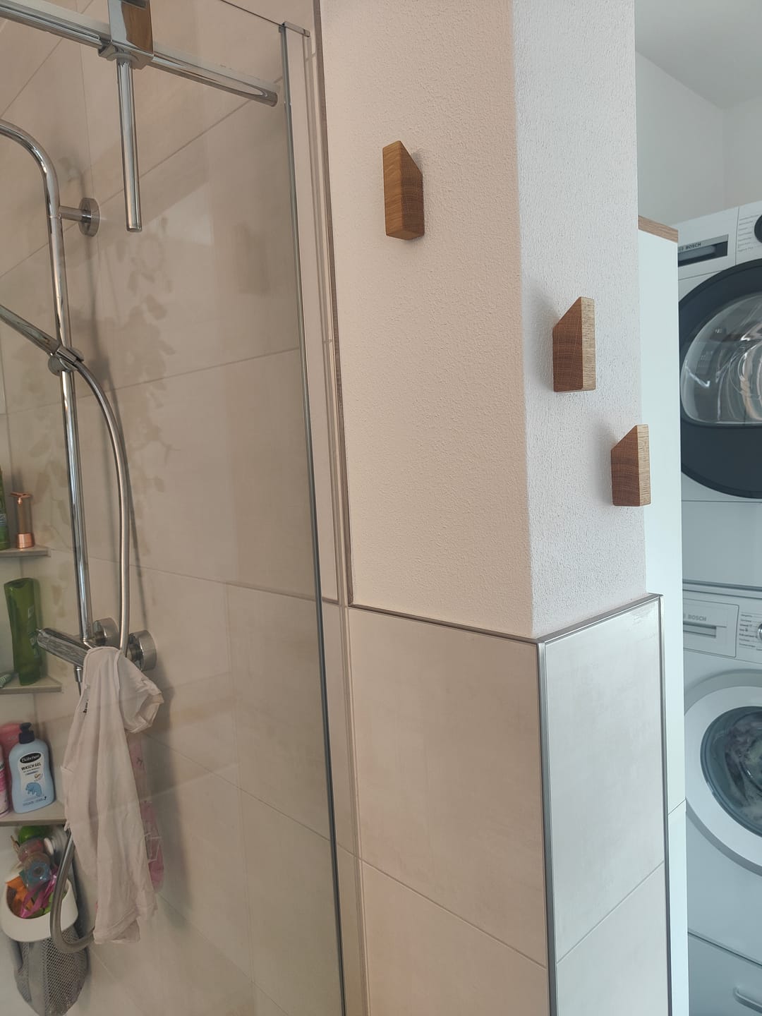 Customer photo review of Wandhaken Kleiderhaken Set EMIL aus Holz