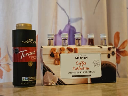 Customer photo review of Pack Salsa Torani + Syrups Colección Monin 50 ml + 2 Vasos 350ml