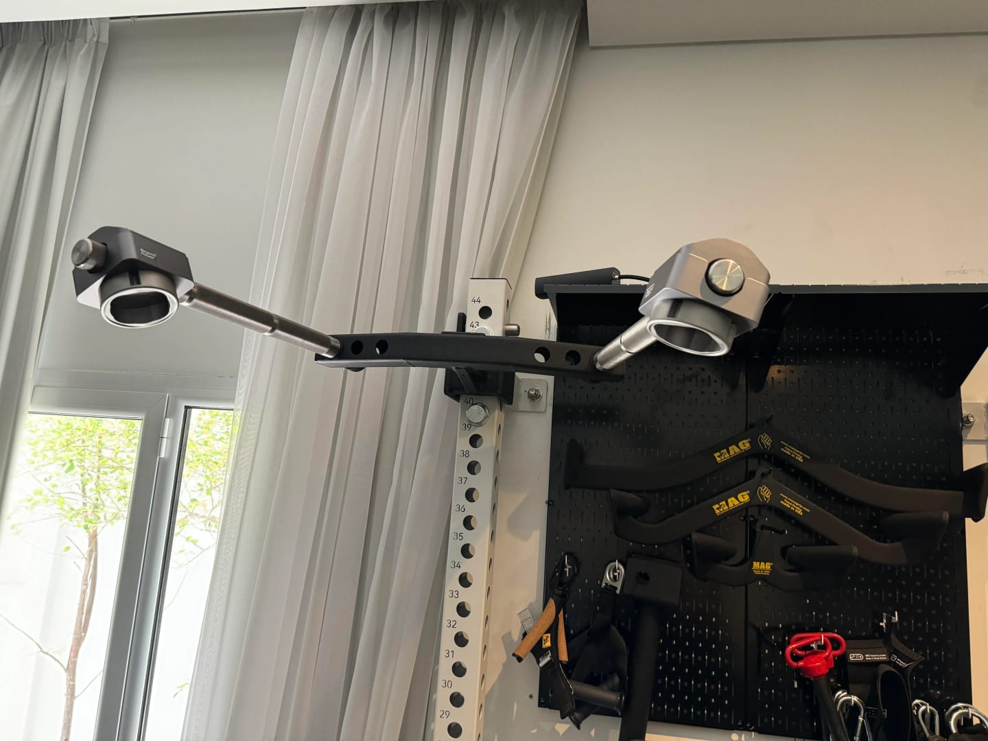 Customer photo review of Fixed Bar Mount