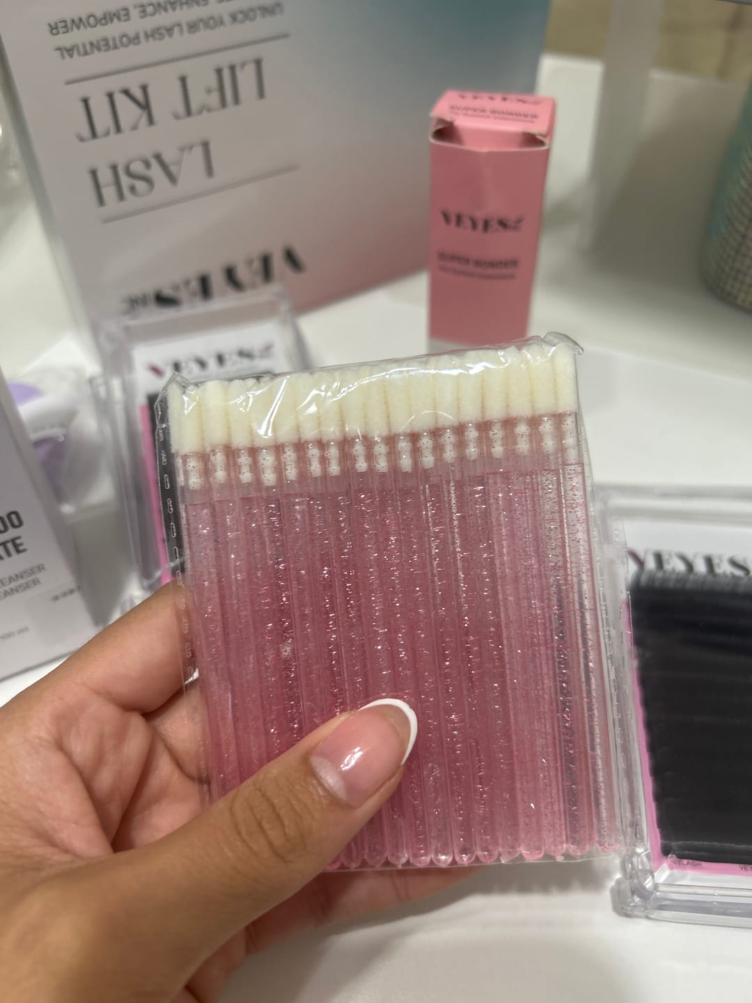 Customer photo review of 50PCS Glitter Lipstick Brush