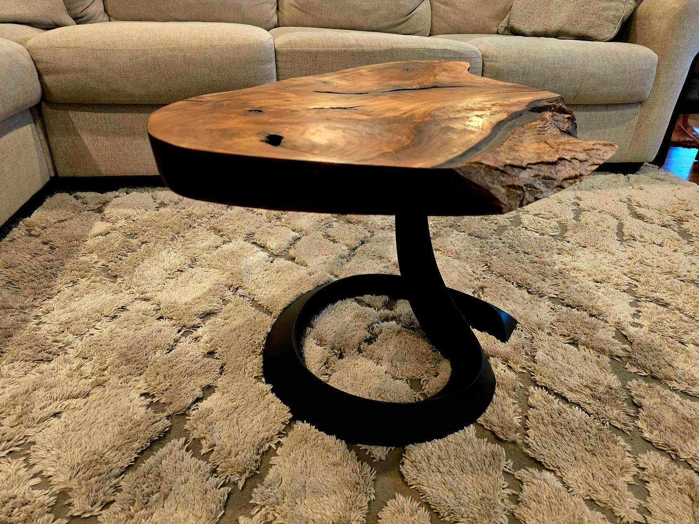 Customer photo review of Coffee Table Legs 223 Python 16H Modern DIY Furniture