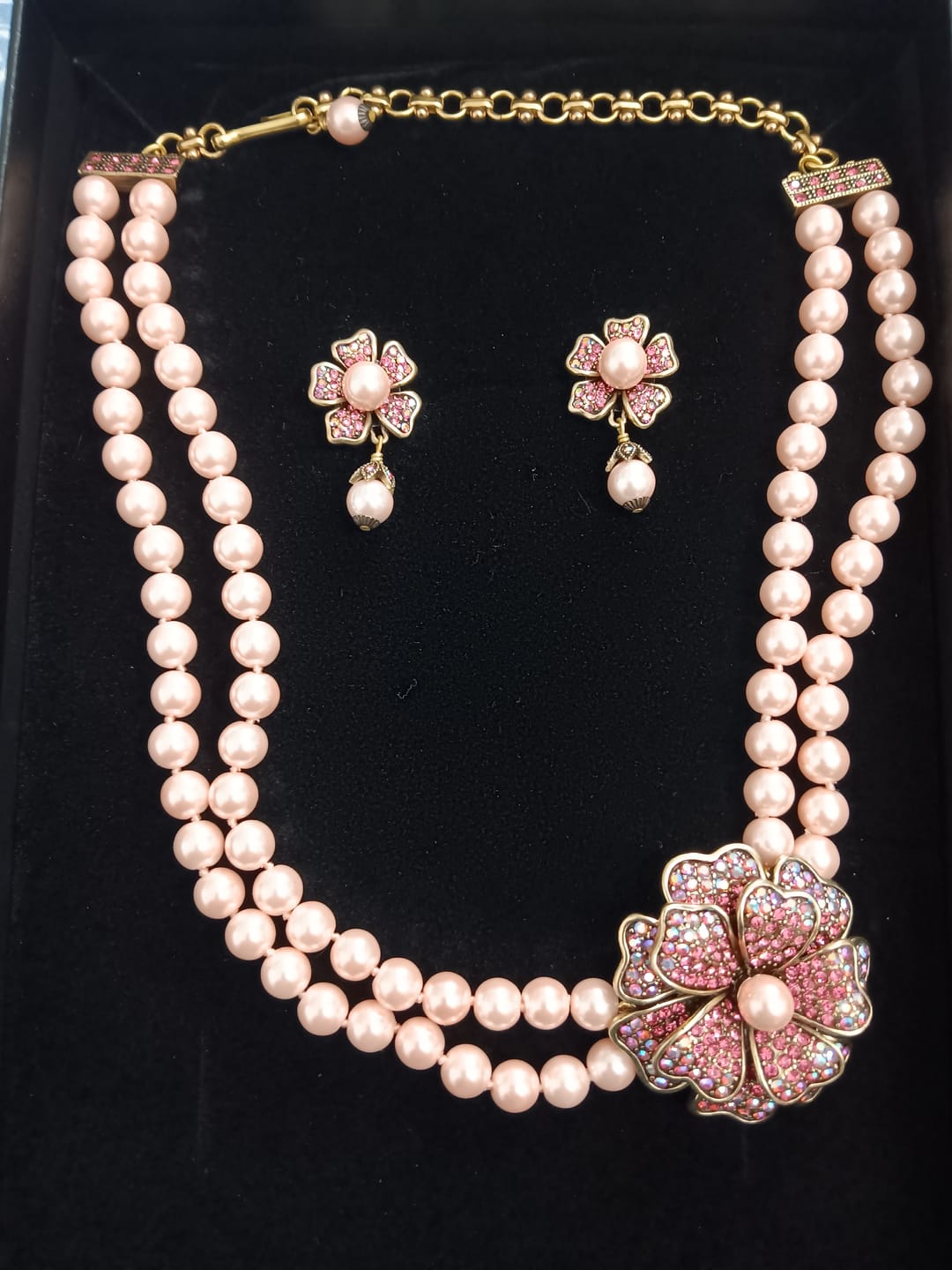 Customer photo review of Heidi Daus® "Passionate Posey" Beaded Crystal Earring & Necklace Floral Set