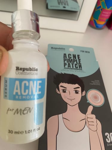 Customer photo review of Suero Antiacné para hombre Republic Cosmetics