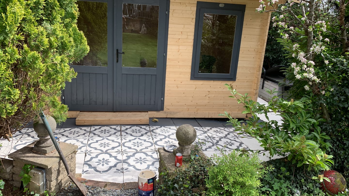 Customer photo review of Jannah Patio Stencil - Square Slabs