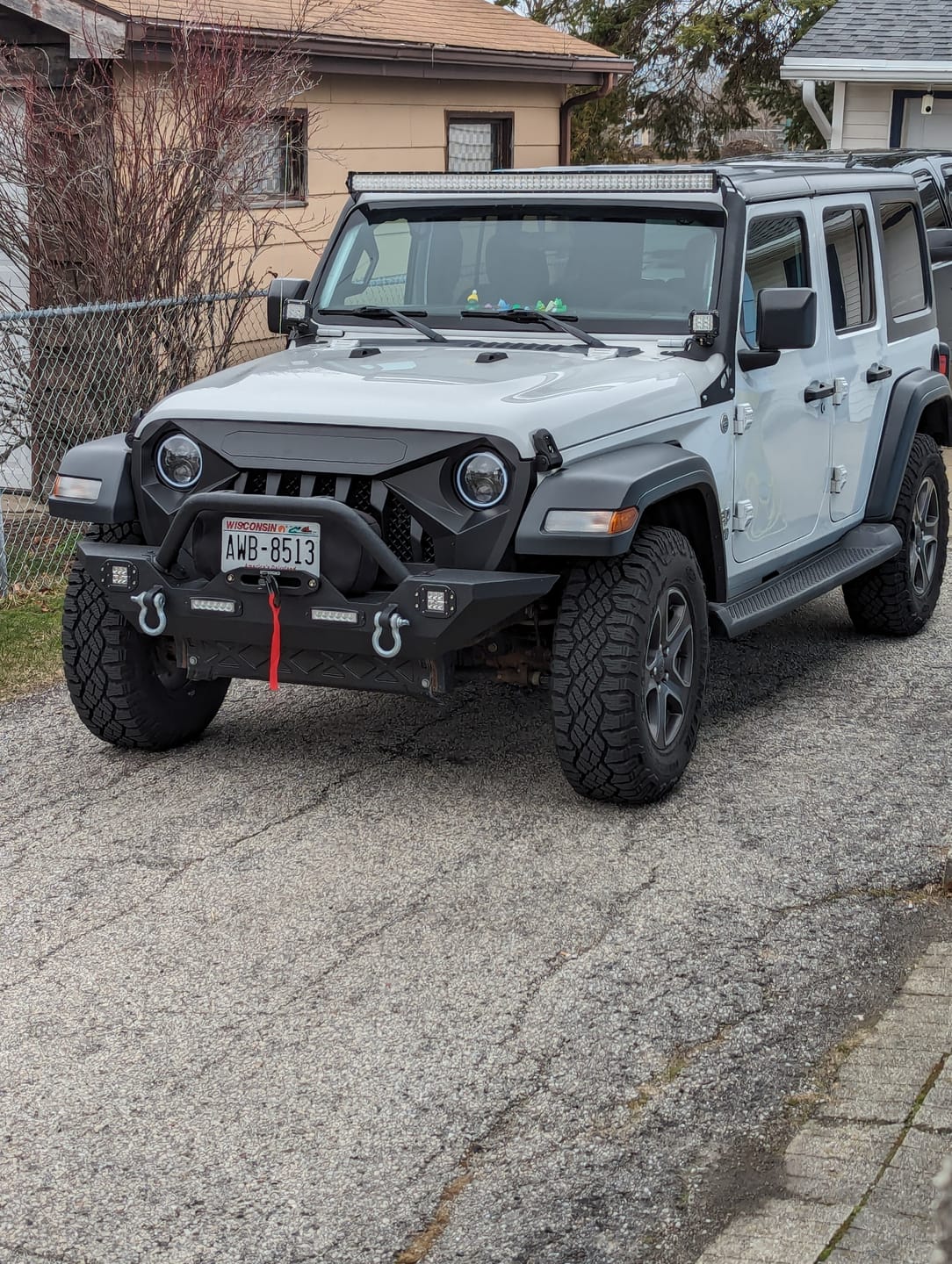 Customer photo review of Winch Protection Cover Heavy Duty Waterproof Dust-proof Black Neoprene,Ideal for 2000-17500lbs