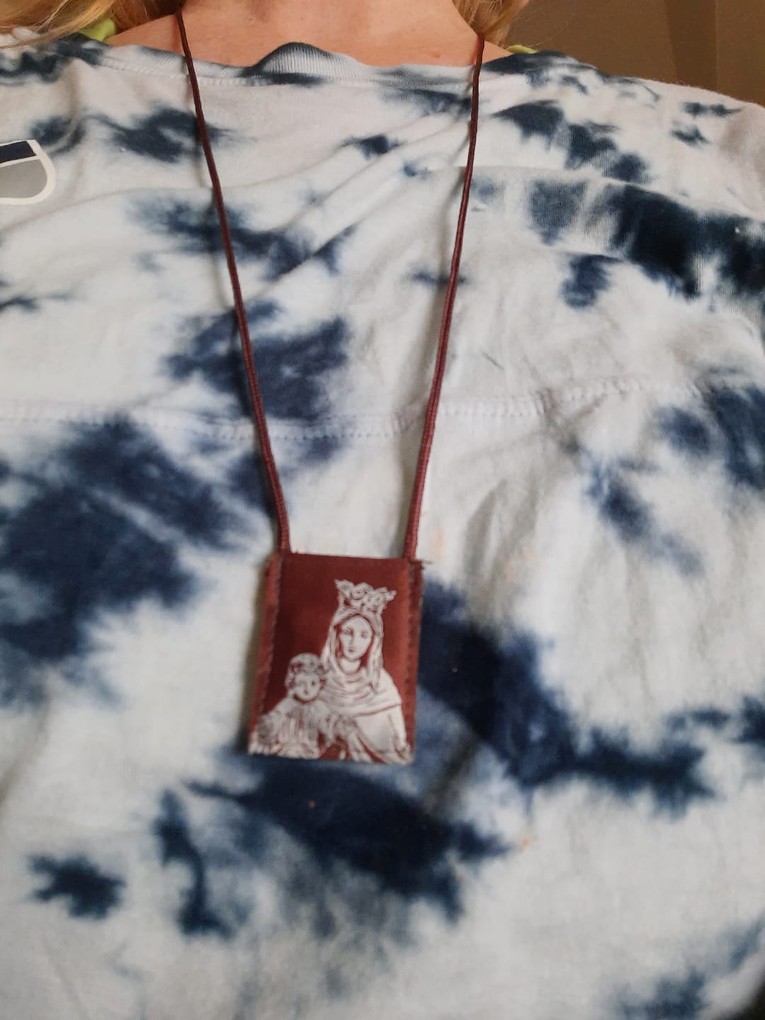 Customer photo review of Premium Brown Scapular, Brown & Cream, Our Lady of Mt. Carmel with Promise