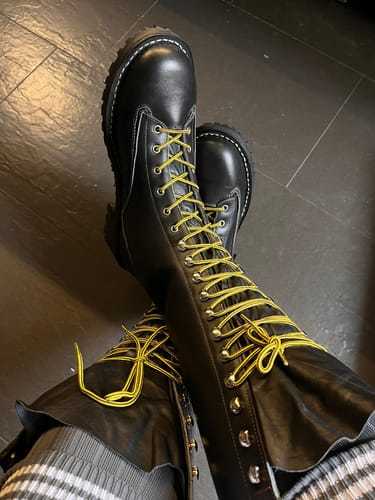 Customer photo review of Black Leather Jobmaster Boots