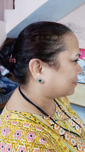 Customer photo review of Silver Zircon Emerald Sunshine Studs