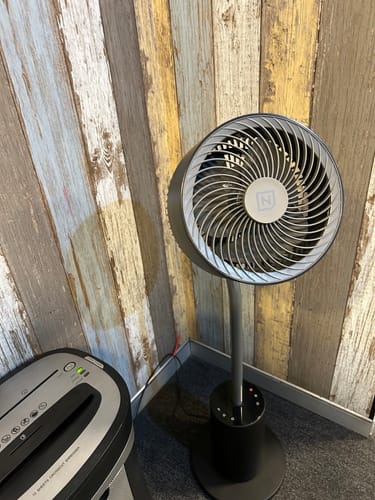 Customer photo review of NUUK HALO | 3D Air Circulation Fan with Mood Lamp