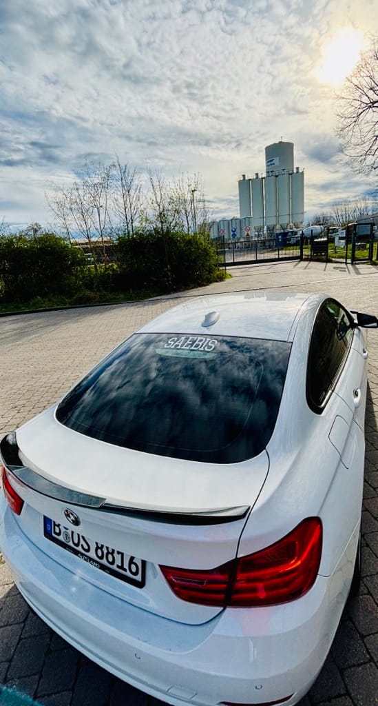 Customer photo review of SAEBIS® Lifestyle Auto Folie weiß, schwarz oder Chameleon
