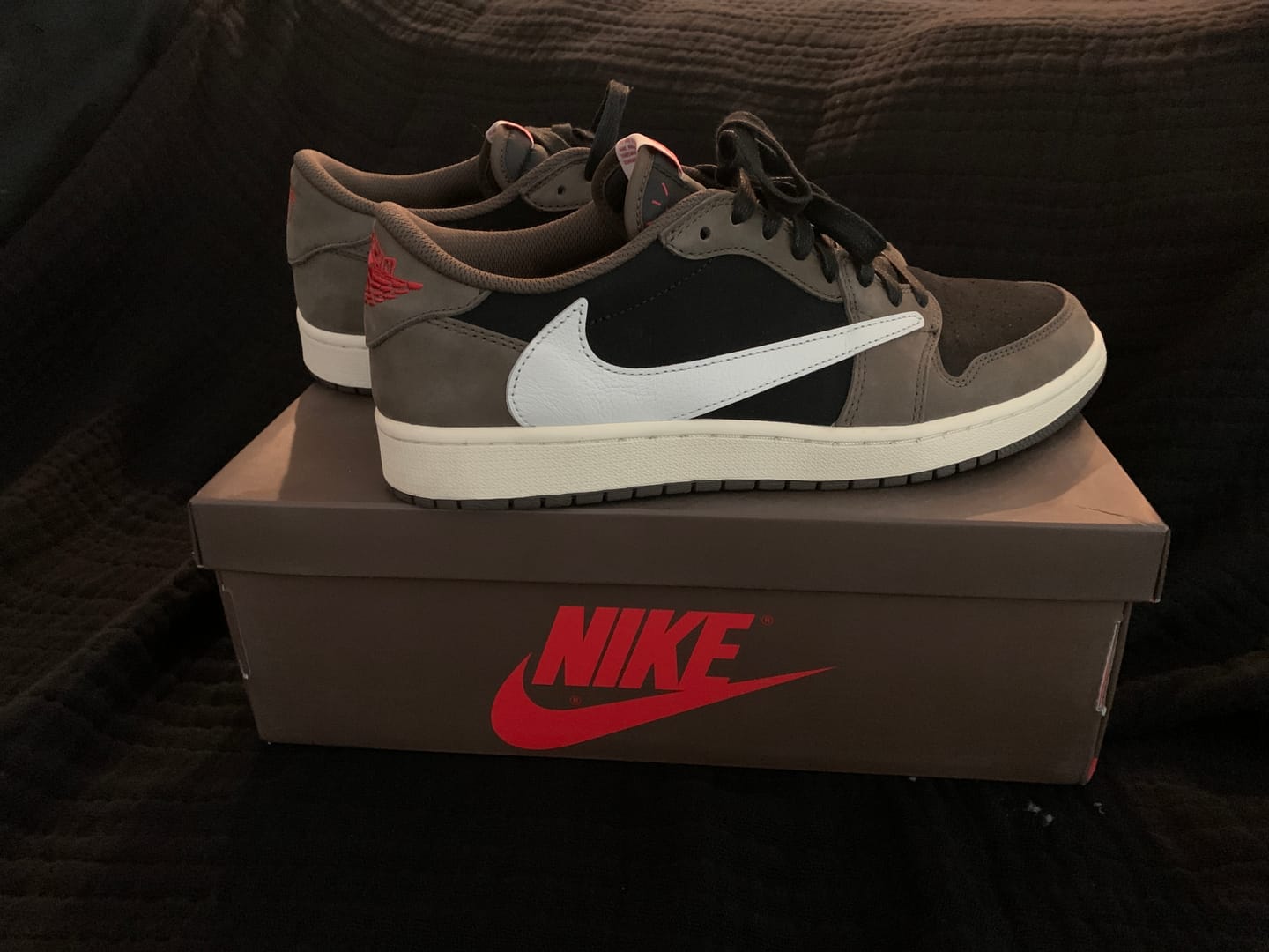 Scott D. review of Travis Scott AJ1 Retro Low