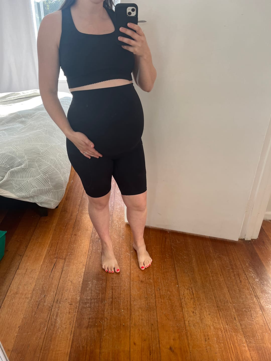 Customer photo review of pregnancy compression short