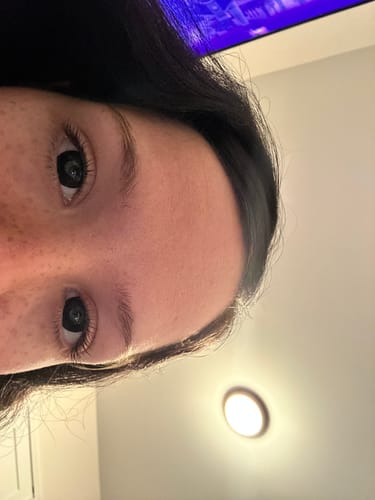 Customer photo review of Eyemoody Pure Black | 6 Months, 2 pcs