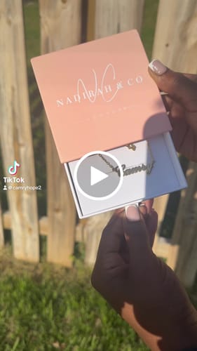 Customer video review of Personalized Name Necklace