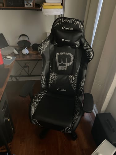 Customer photo review of Pewdiepie Edition Throttle Series Black