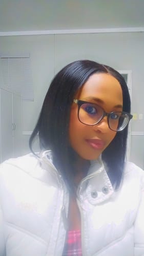 Sisonke T. review of CHELSEA - Brazilian 4x4 Lace Wig image 1 out of 2