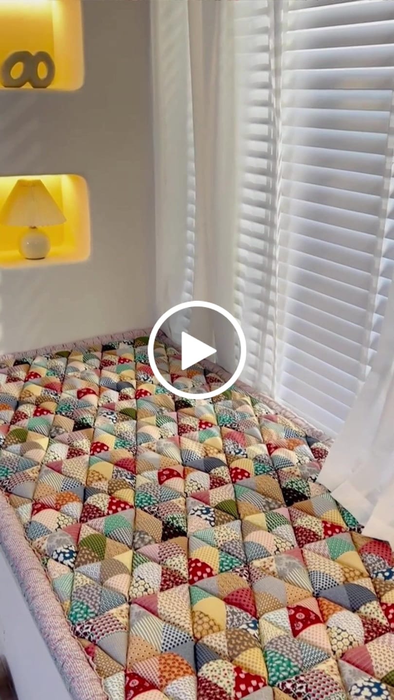 Customer video review of Rainbow Sofa Cover