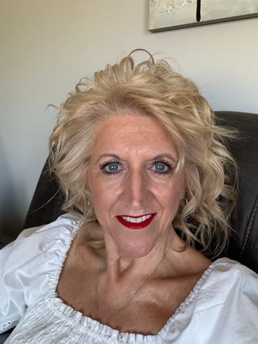 Marcella T. review of Nova Pharma - Collagène Marin + Acide Hyaluronique 390g image 1 out of 1