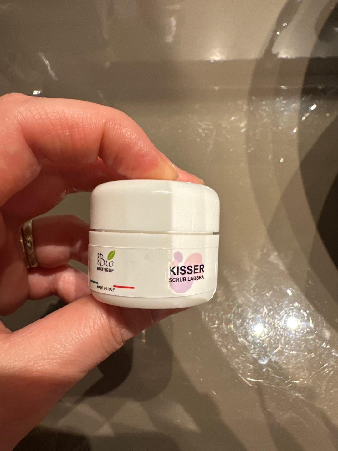 Customer photo review of Kisser