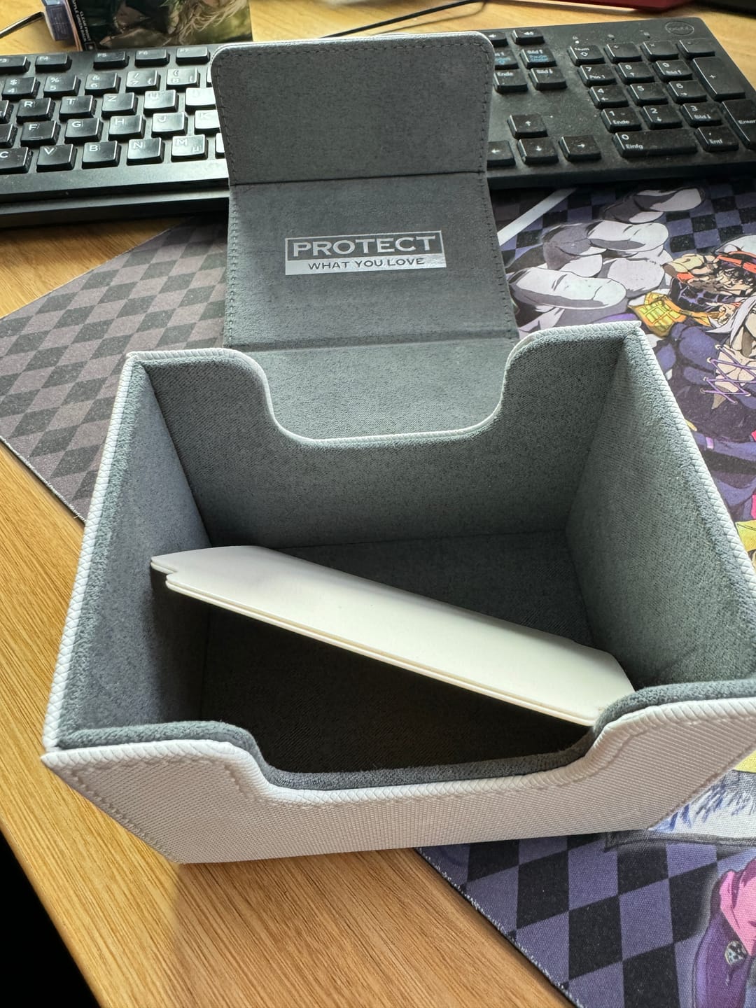 Customer photo review of BabaCube Deckbox Weiß