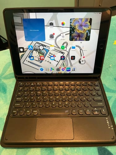 Customer photo review of iPadFlex Pro Keyboard Case