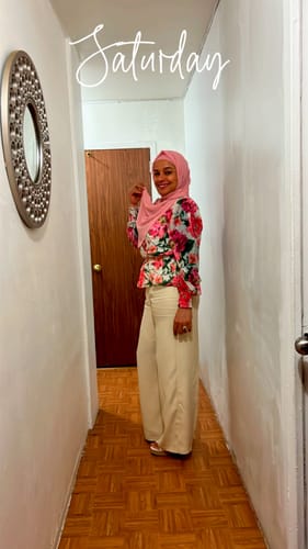 Customer photo review of Matching Chiffon Hijab Set - Bubble Gum