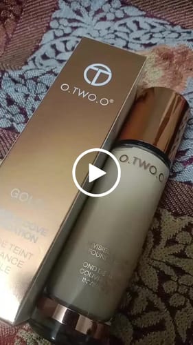 Customer video review of O.TWO.O INVISIBLE COVER FOUNDATION