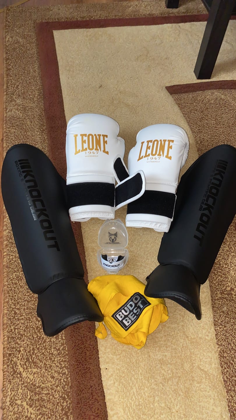 Customer photo review of Proteza Dentara  Knockout GEL