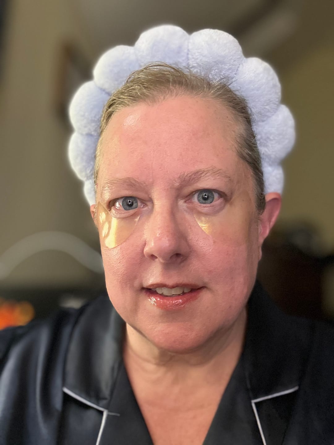 Customer photo review of 24 K Gold Collagen ++ Firming Eye Gels